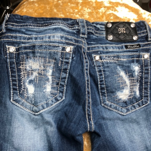 Miss me jeans 👖 size 28 inseam 33. - Picture 4 of 6